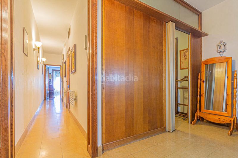 Foto f62febf7-4a4e-494d-b58a-75fd59d14694. Pis a carrer pep ventura a Centre Figueres