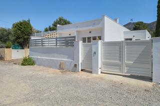 Xalet a Carrer riera-la almadrava, 18, 17480, el mas boscà, girona. Casa totalmente reformada en agradable urbanización de roses.