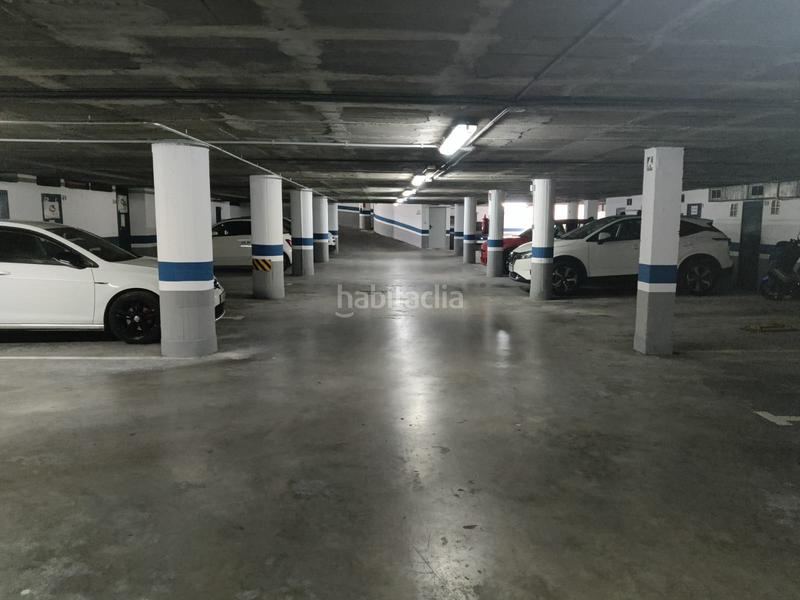 Foto ee22c38d-0489-4d85-9c3d-5ffe803e9a55. Car parking in joan regla 3 in Centre Figueres