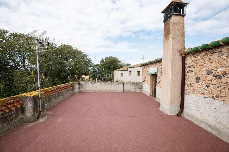 Foto bf4196c5-e120-43ea-9db2-b60479c91e26. Chalet en esglesia 1 casa del siglo xix con amplio terreno en palau de santa eulalia en Palau de Santa Eulàlia