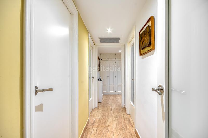 Foto cc4094a2-53a0-4c0e-b5ea-31db6b6df5dd. Piso en mare de déu de montserrat edificio maxim en Figueres