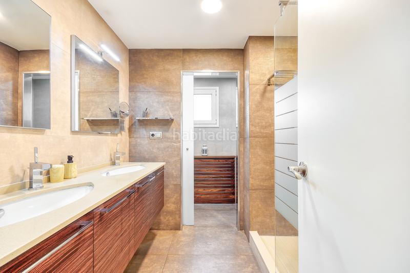 Foto d70b2652-1c17-4815-a118-6b3e287456d4. Piso en mare de déu de montserrat edificio maxim en Figueres