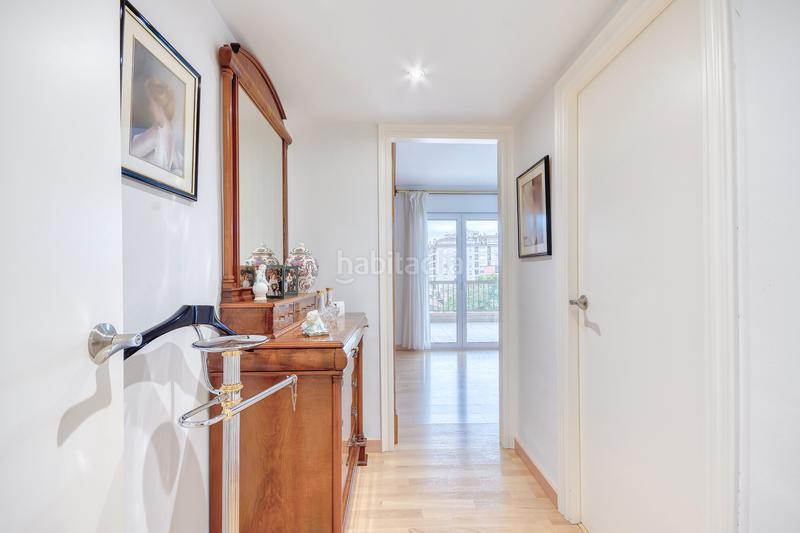 Foto e8470514-e279-4b57-aa2c-b5fe6d08fcce. Piso en mare de déu de montserrat edificio maxim en Figueres