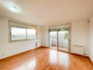 Etagenwohnung  Avda salvador dali 15. Especial inversores inmueble alquilado