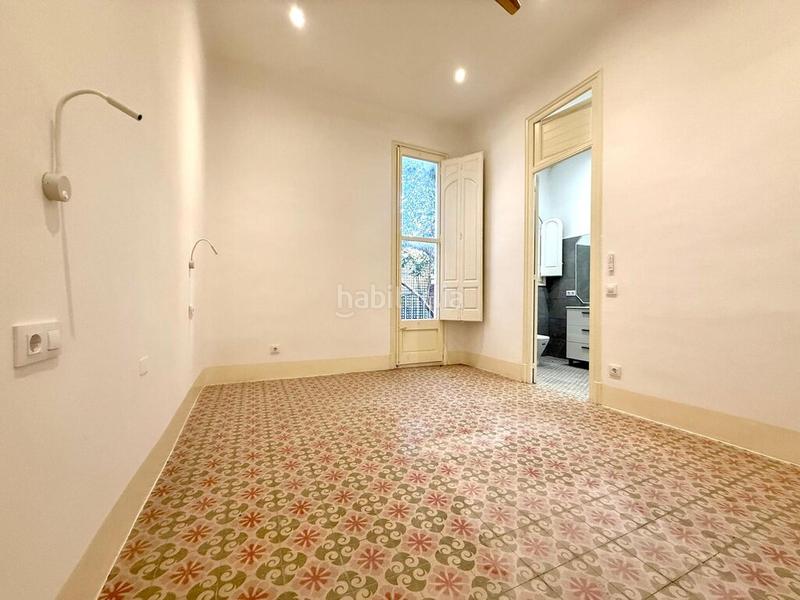 Foto 0e7921b9-9c2c-461f-8721-a6dced354db5. Chalet in carrer sant pau in Centre Figueres