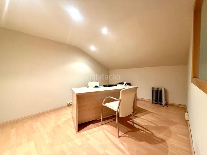 Foto 574b55fc-2a32-4f39-a20c-6b3f4a308c80. Local comercial en carrer migdia oportunidad única ! local comercial en venta en Figueres