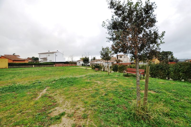 Foto 5f043976-3f73-49d9-b8f5-f4fd580ce850. Finca rústica a Garriguella