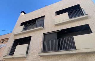 Flat in Carrer cristofor colom 33. Atico ideal para vivir en el centro de rosas
