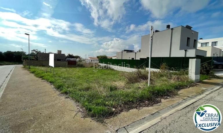 Foto 550bd43a-977c-4410-bff9-5c4de57d6f36. Finca rústica a calle bages 18 a Nord Roses