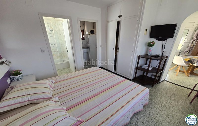 Foto 3f06991c-db1a-412a-bb03-90791249307d. Chalet in carrer pení 120b in Peni Empuriabrava