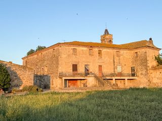 Country house  Plaça major  3. Finca senyorial a lalt empordà, a pocs minuts de la ciutat i de