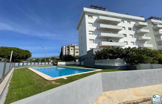 Pis a Avenida De La Platja 105
