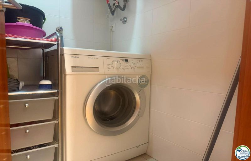 Foto 329bdd69-a692-4e95-972e-3b4463abd4f5. Pis a carrer joanot martorell 25-31 a Salatar Roses