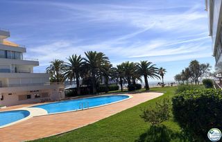 Flat in Avenida Gola De L Éstany 16