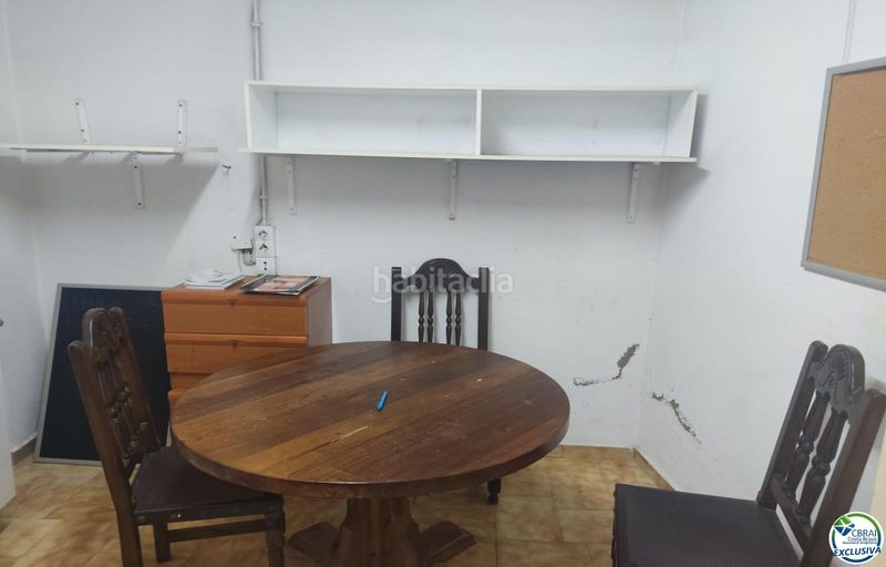 Foto f40646d3-9806-4b2c-abb8-733e2dec39b0. Local comercial en venta local comercial, antigua carniceria. en Empuriabrava