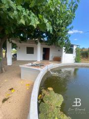 Masia  N/a. Finca rústica con caseta, agua y luz, ideal para disfrutar de la