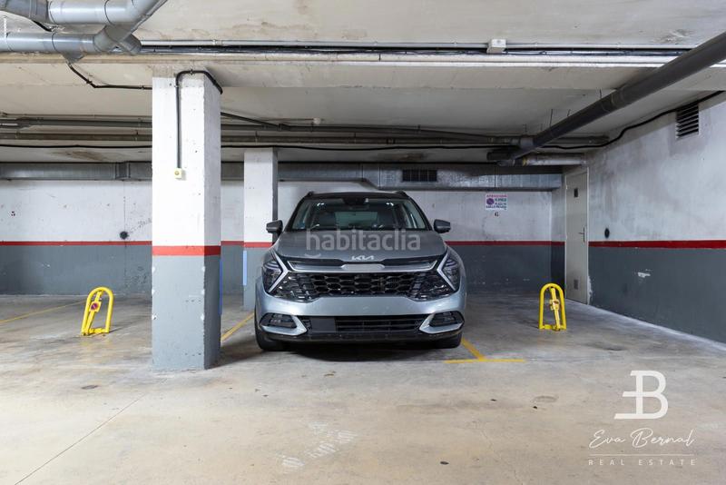 Foto c2673cbf-6dcc-4379-9ecd-762d2cee7ce8. Aparcament cotxe a pla de maset - cap de Salou Salou