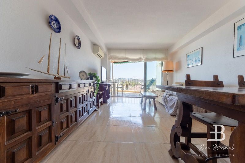 Foto 315787c4-949a-4b4e-8030-a7890e80f35b. Apartament amb calefacció aparcament a La Pineda Vila-seca