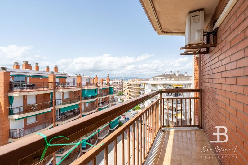 Foto 44ee70fb-316b-43c3-b500-e50715067678. Apartament amb calefacció piscina a La Pineda Vila-seca