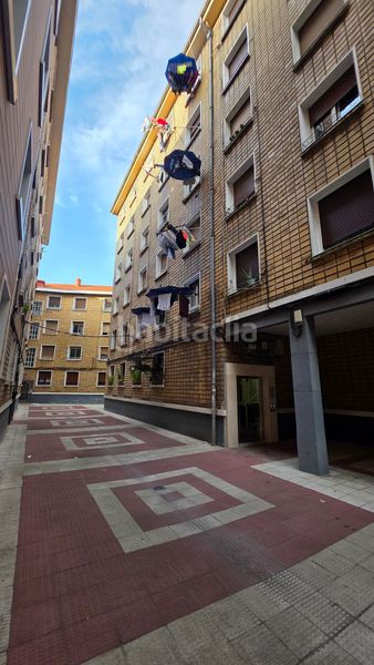 Foto 9385b20e-176d-46e4-b278-a6786dfe3b6f. Pis amb calefacció a Rekalde Centro Bilbao