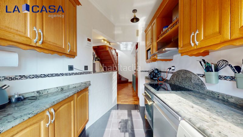 Foto a51efc35-333e-4ecf-a992-bfcef59f0e6a. Flat with heating parking in Erandio