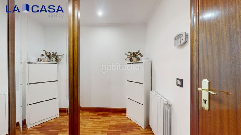 Foto de9f4ce8-87fc-4314-bada-bcb5454b9913. Flat with heating parking in Erandio