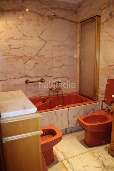 Foto ace598af-d3fc-467f-bffc-21c21532eea2. Location attique dans Zabalburu Bilbao