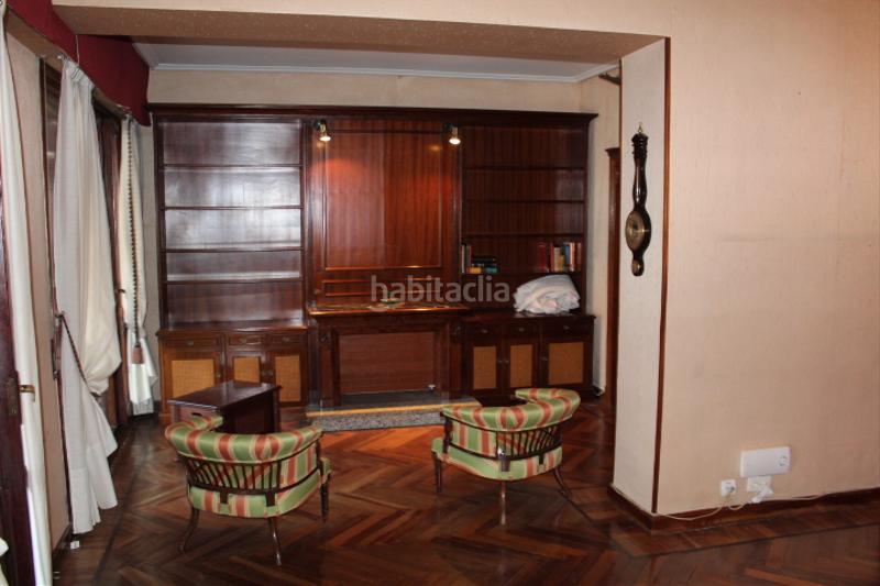 Foto fc9d3083-8448-4bb6-921c-ae6bb9301ee5. Location attique dans Zabalburu Bilbao