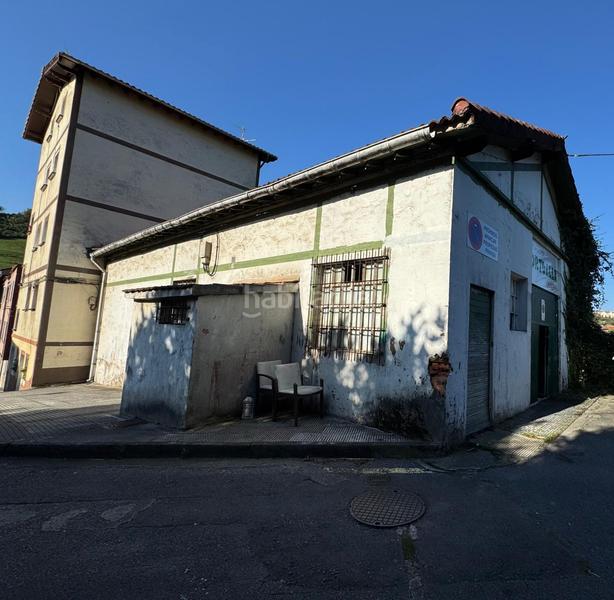 Foto f8f3657f-d871-4297-919e-851d0e61da64. Capannone industriale in Ortuella