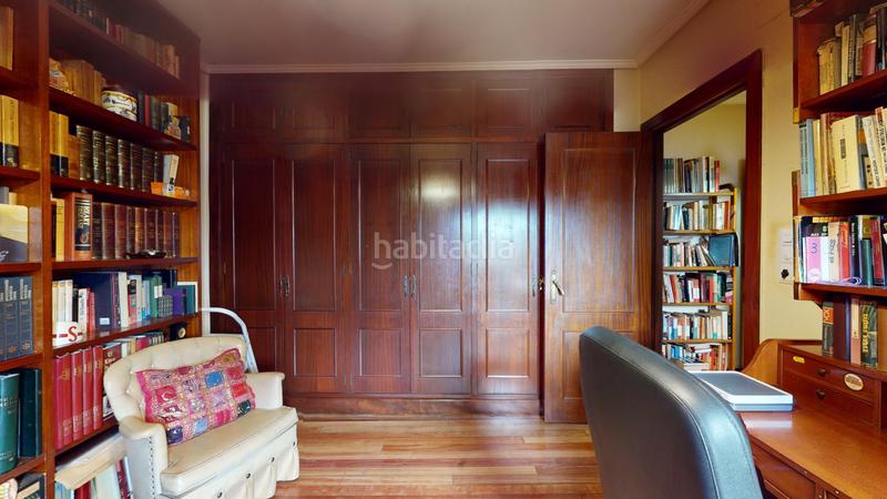 Foto c337929b-9280-4fa4-a8a8-7e3103af6d09. Etagenwohnung mit parking in Neguri Getxo