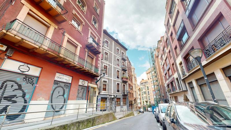 Foto c1e727a7-e08e-4dfd-afb0-a277264204f9. Etagenwohnung in Solokoetxe Bilbao