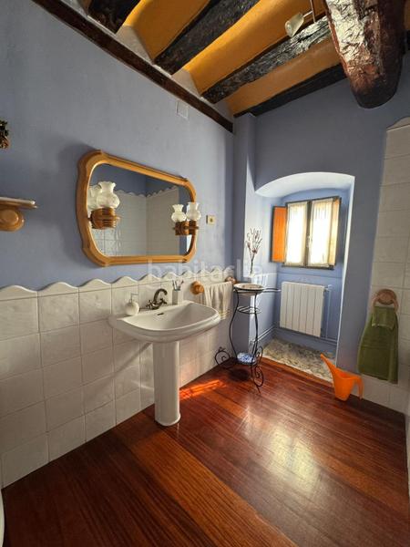 Foto d6138ebc-1ea7-4982-a0b7-f48146f3c2bb. Casa en Valdegovía