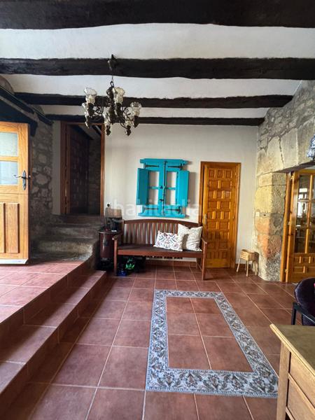 Foto eedcb72e-ea16-4e6e-9821-f9ab7fd10f2d. Casa en Valdegovía