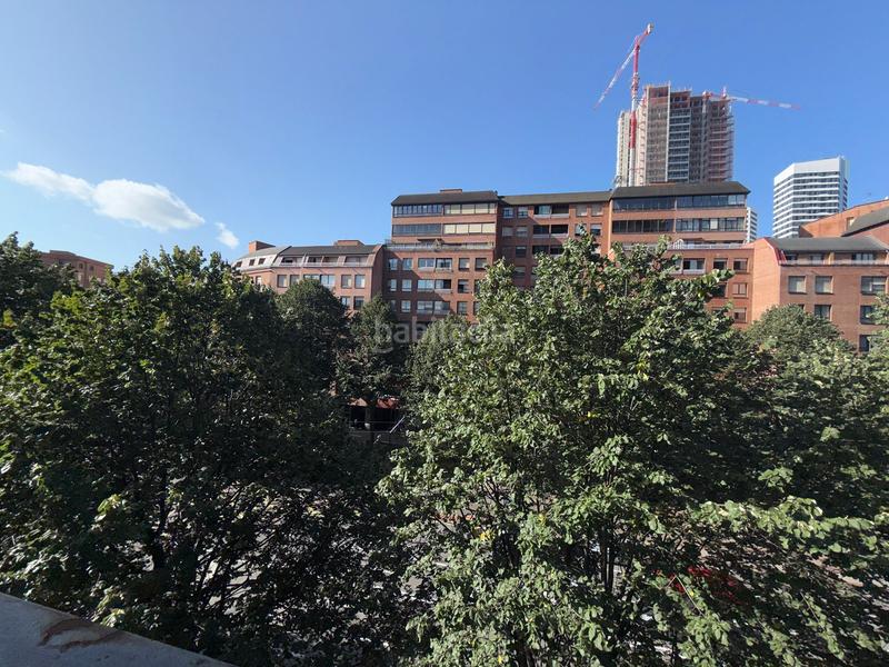 Foto a21195e5-50e3-4206-bd16-14d95c68f4bf. Piso en Basurtu Bilbao