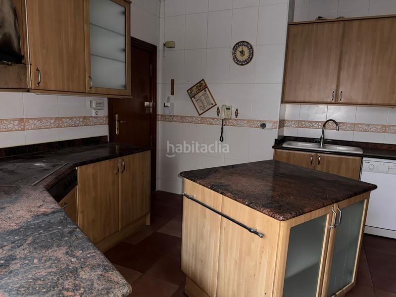 Foto bc3d035b-674b-48a3-978e-ee182bfcdb19. Piso en Basurtu Bilbao