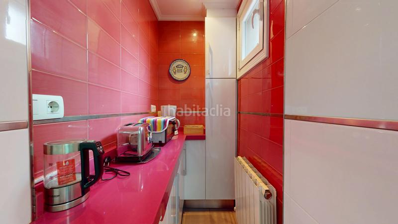 Foto d7fc9e0b-7045-40cf-a74e-677b25dd9c67. Etagenwohnung mit heizung in Cruces Barakaldo