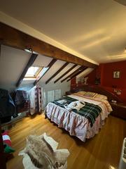 Etagenwohnung in Alhóndiga