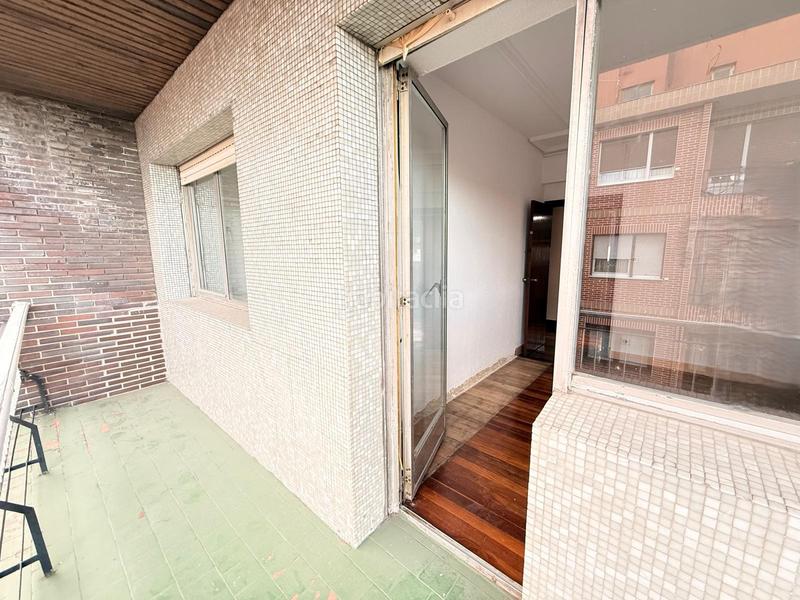 Foto e1519651-0cde-4d68-b6df-ac8fc0ae9ff8. Etagenwohnung mit heizung in Centro Barakaldo