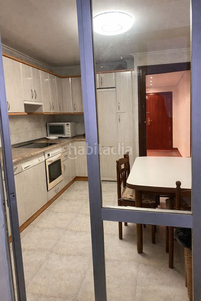 Foto d2047fc3-dce9-4798-9193-8d15adac8f25. Flat with heating in Centro Barakaldo