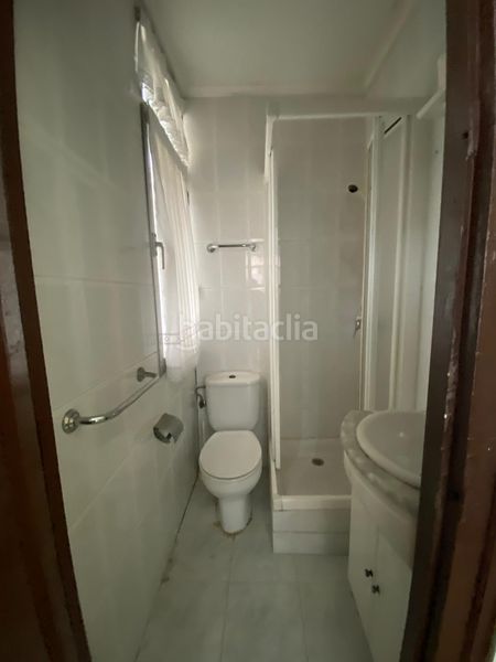 Foto dba55e8d-4505-4ab6-8767-7b27c6adce0e. Flat with heating in Centro Barakaldo