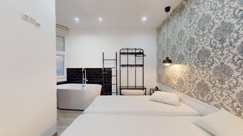 Foto ea6d2d8b-f377-4f2b-801f-0aaebdf482f9. Erdgeschoss mit heizung in Barrio de Uribarri Bilbao