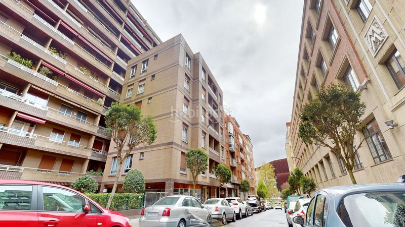 Foto 00564e02-8c2e-4f0f-89a0-361460829c61. Flat with parking in San Pedro de Deusto - La Ribera Bilbao