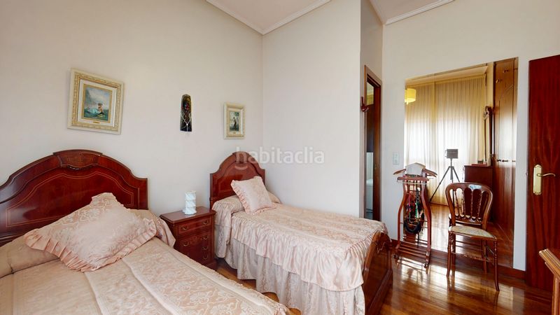 Foto 4e75f167-b71f-481e-984c-19caf7e978e3. Flat with parking in San Pedro de Deusto - La Ribera Bilbao