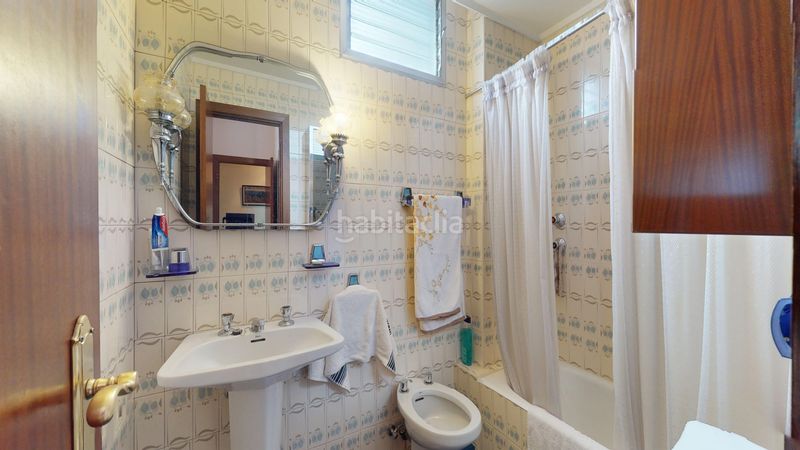 Foto 5133aef3-8f49-4e1d-b760-7e298236a6e3. Flat with parking in San Pedro de Deusto - La Ribera Bilbao