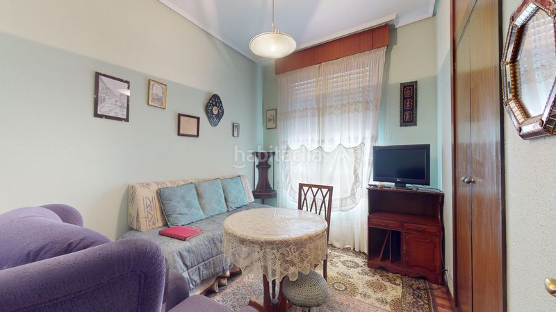 Foto be29fafb-1ee6-4304-87fd-a4d70759a618. Flat with parking in San Pedro de Deusto - La Ribera Bilbao