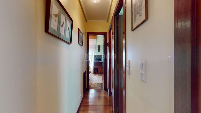 Foto c70206ab-fc51-4a21-82ba-17a1ce4b8166. Flat with parking in San Pedro de Deusto - La Ribera Bilbao