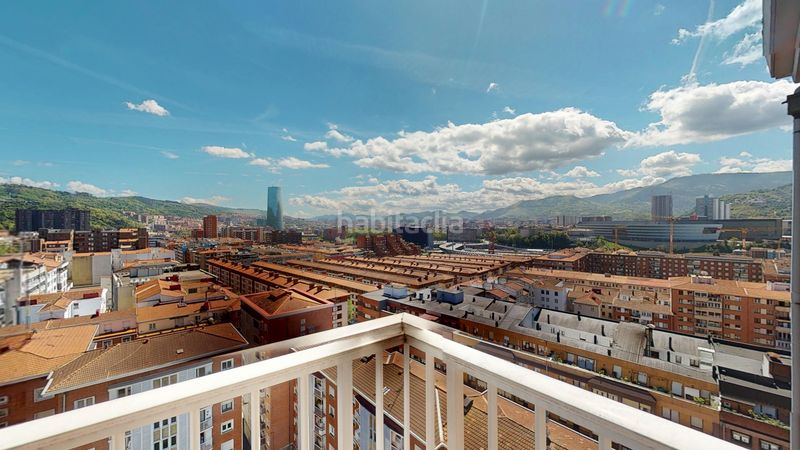 Foto 933d5073-d8b7-4af4-9573-8f75ab959e58. Flat with parking in San Pedro de Deusto - La Ribera Bilbao