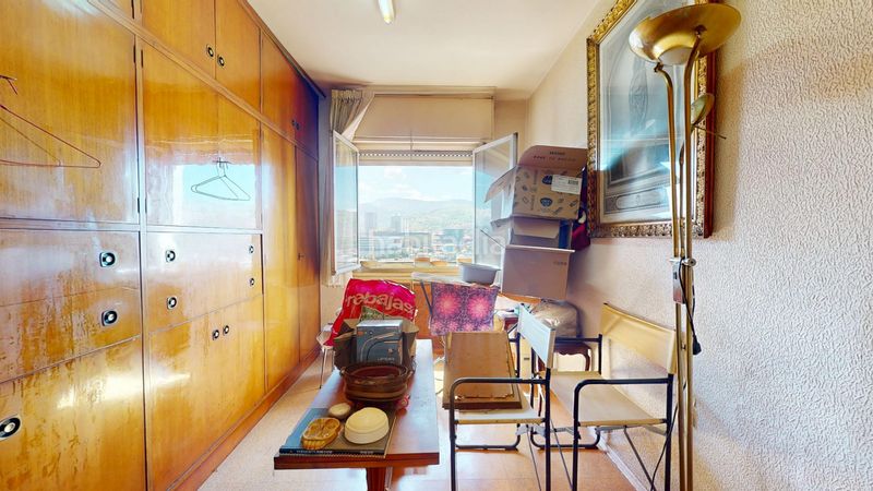 Foto be3fc1e6-6d08-412f-b181-2bb721580c74. Flat with parking in San Pedro de Deusto - La Ribera Bilbao