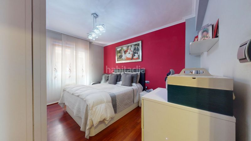 Foto 1007d2ea-6400-4d87-b7a7-b8d9efd05210. Planta baixa amb calefacció a Rontegui-Pormetxeta Barakaldo