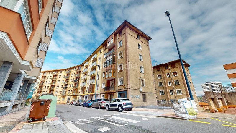 Foto 208105c7-495f-448f-b19b-18064fa47b18. Planta baja en Rontegui-Pormetxeta Barakaldo